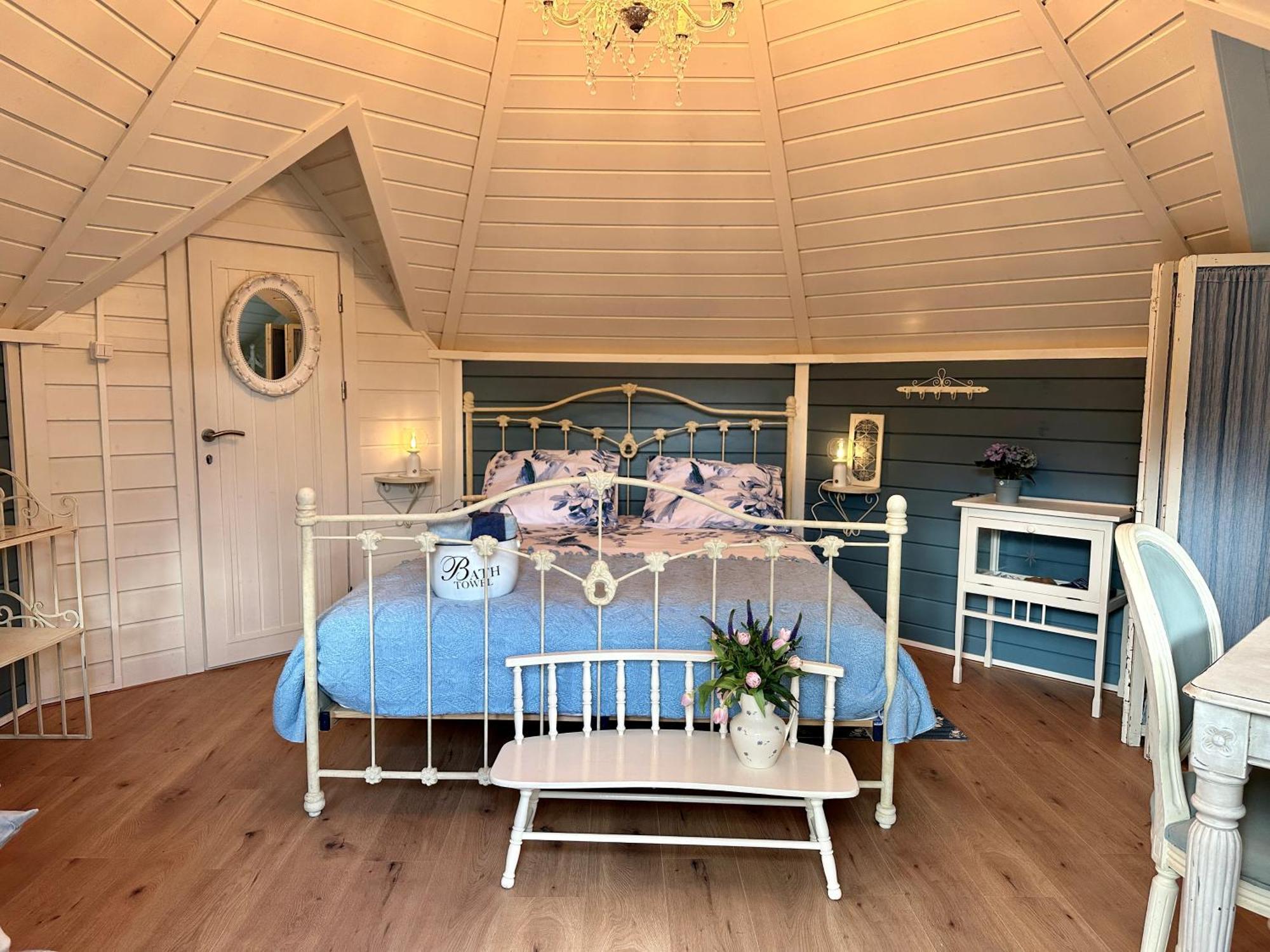 B&B Cosy Garden Alblasserdam ภายนอก รูปภาพ